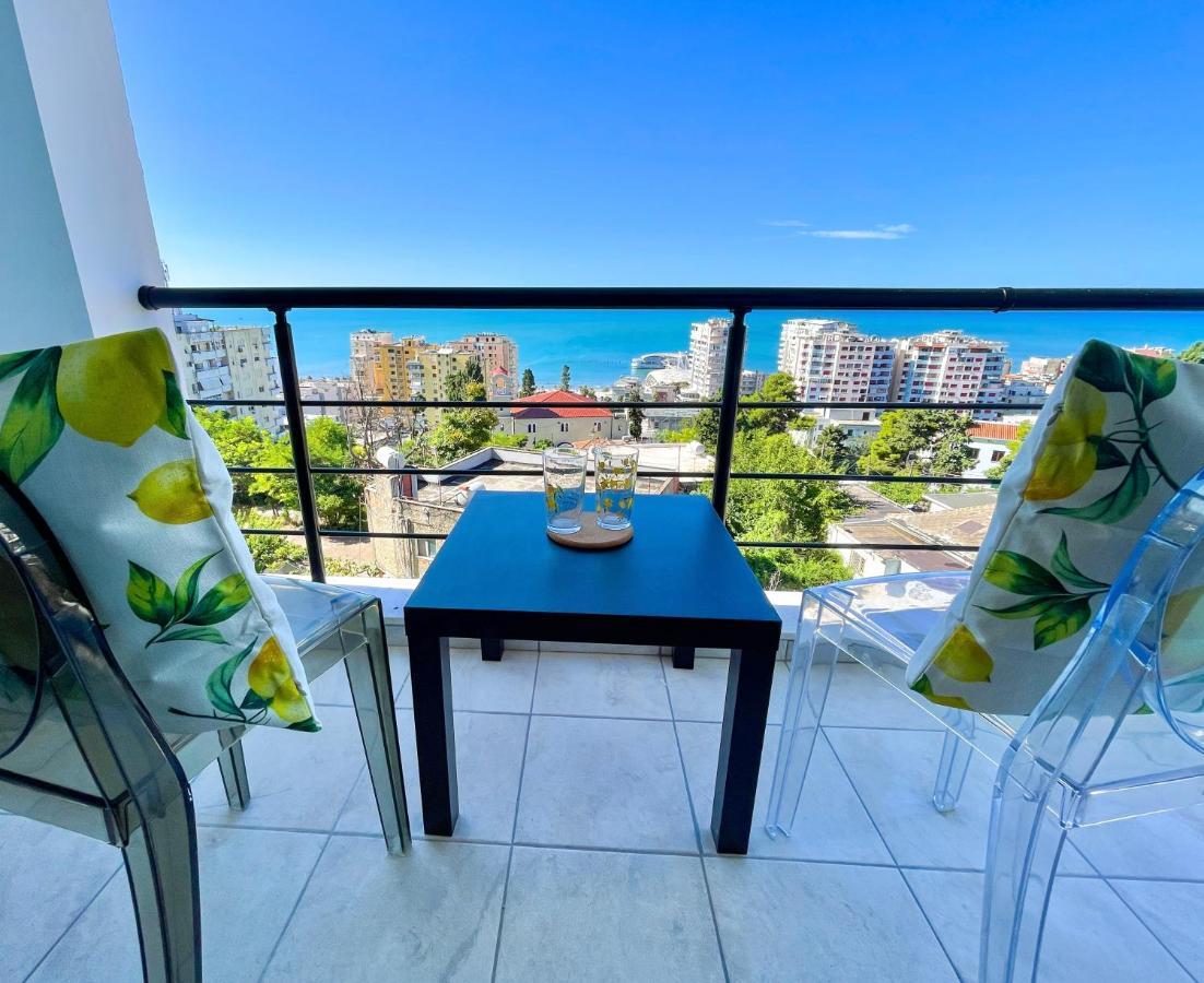 Nostalgic Sea View Apartments Durrës Eksteriør billede