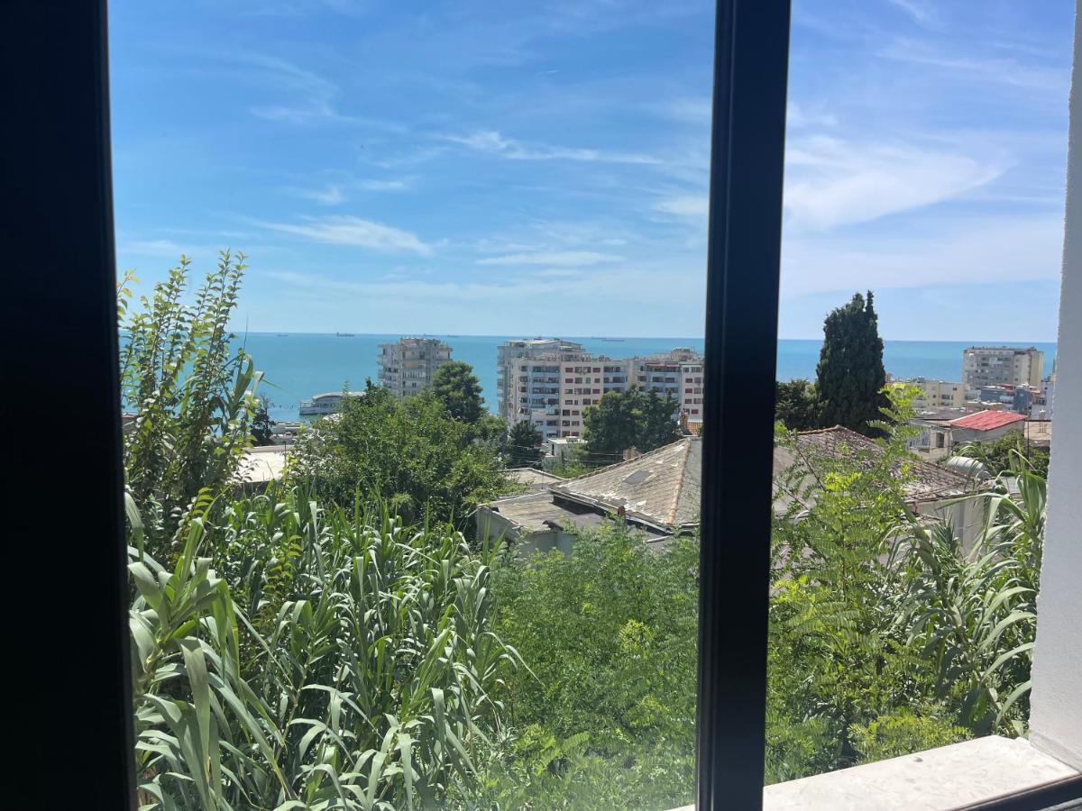 Nostalgic Sea View Apartments Durrës Eksteriør billede